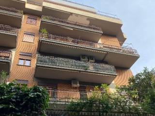 Appartamento in in vendita da privato a roma via francesco orestano, 18