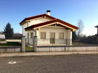 Villa in in vendita da privato a montignoso via del pero, 22