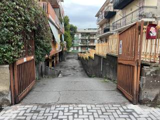 Garage in vendita a sant'agata li battiati via luigi pirandello