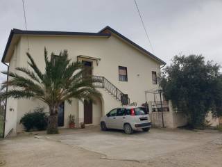 Villa bifamiliare in in vendita da privato a caltanissetta contrada misteci