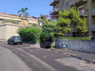 Garage in vendita a catania viale della costituzione, 3