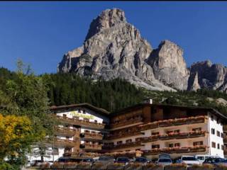 Appartamento in vendita a corvara in badia strada sassongher