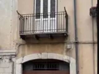 Casa indipendente in vendita a guardia sanframondi corso umberto