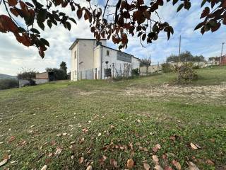 Villa in vendita a canzano località piano di corte snc