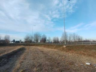 Terreno agricolo in vendita a inveruno via guglielmo marconi