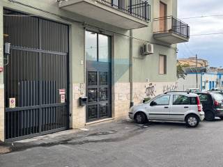 Garage in vendita a catania via nicola zingarelli, 3