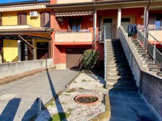 Villa a schiera in vendita a pegognaga 