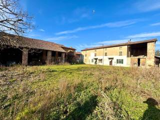 Casa indipendente in vendita ad alessandria conte dei rossi, 40