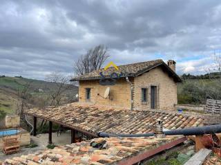 Rustico in vendita a ripatransone strada provinciale 32