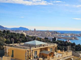 Appartamento in vendita a genova salita degli angeli