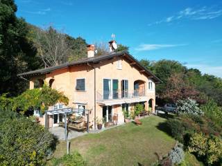 Villa in vendita a verbania via antonio rossi