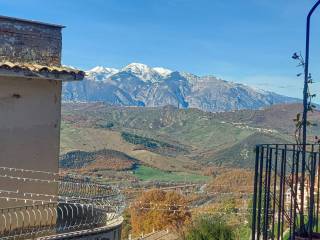 Casa indipendente in vendita a bomba via sant'anna