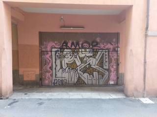 Posto auto in vendita a bologna via gangaiolo