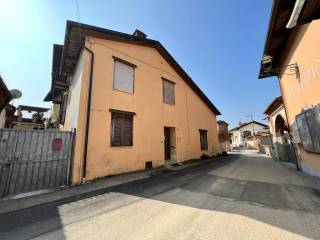 Casa indipendente in affitto a moncucco torinese via mosso, 2