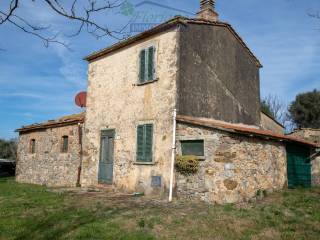 Casale in vendita a capalbio strada della speranza