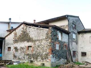 Casa indipendente in vendita a fara vicentino via colombare