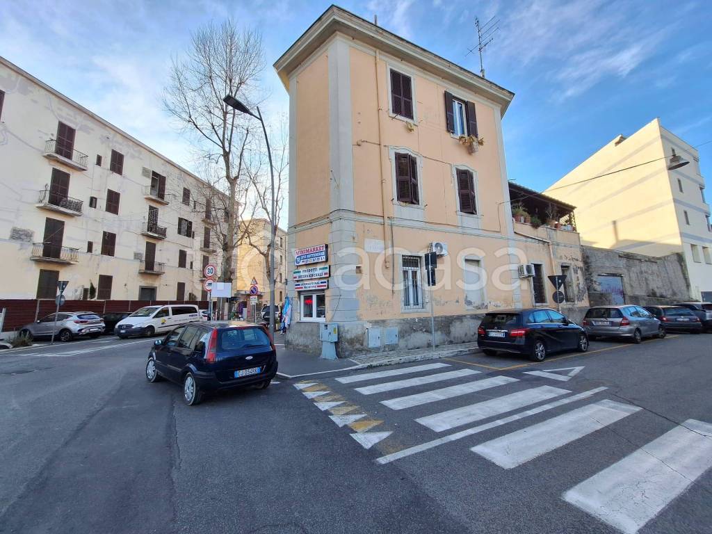immagine annuncio 1 di 4