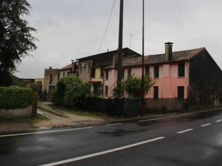 Casa indipendente all'asta a castagnaro via sabbioni, 824