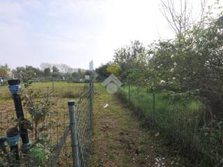 Terreno agricolo in vendita a bologna via del terrapieno