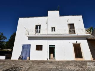 Trullo in vendita a cisternino contrada peppeturro, cisternino