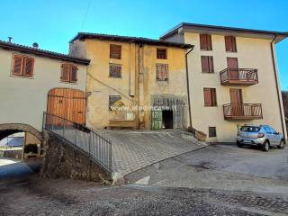 Casa indipendente in vendita a ronzo-chienis 