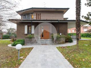 Villa in vendita a reggio nell'emilia 