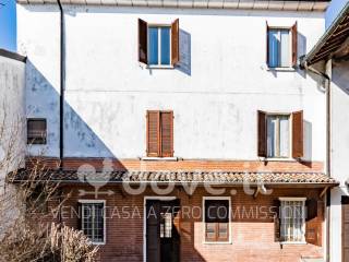 Casa indipendente in vendita a bastida pancarana via lungargine, 22