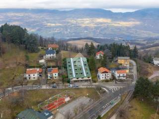 Appartamento in vendita a tizzano val parma via verdi, 21