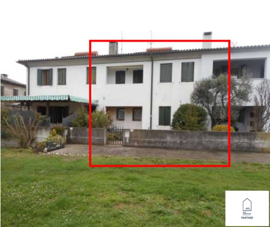 casa indipendente in vendita a San Vendemiano in zona Saccon