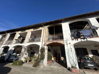 Casa indipendente in vendita a fino mornasco via guglielmo marconi 2