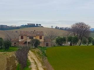 Colonica in vendita a recanati 