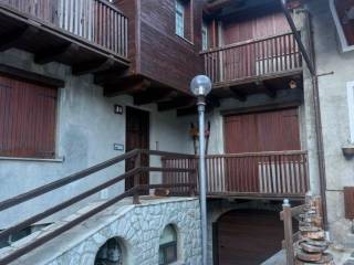 Appartamento in vendita a bardonecchia frazione melezet, 31