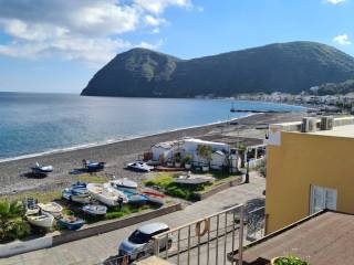 Appartamento in vendita a lipari via marina garibaldi