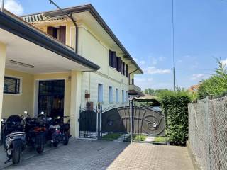 Villa in vendita a dolo via gaspare gozzi