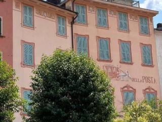 Albergo in vendita a varese ligure piazza vittorio emanuele