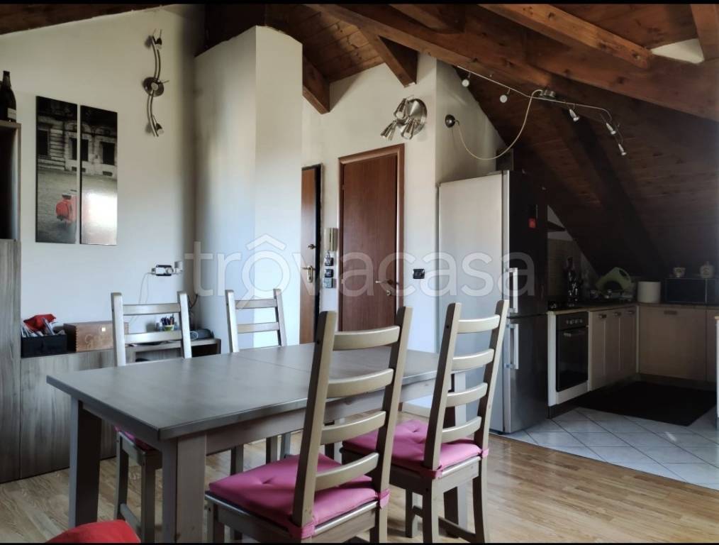 immagine annuncio 1 di 14