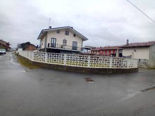 Casa indipendente in in vendita da privato a piscina via delle scuole, 3