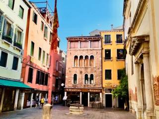 Casa indipendente in affitto a venezia campo san lio