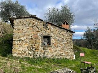 Terreno agricolo in vendita a pistoia via crespole e fabbriche