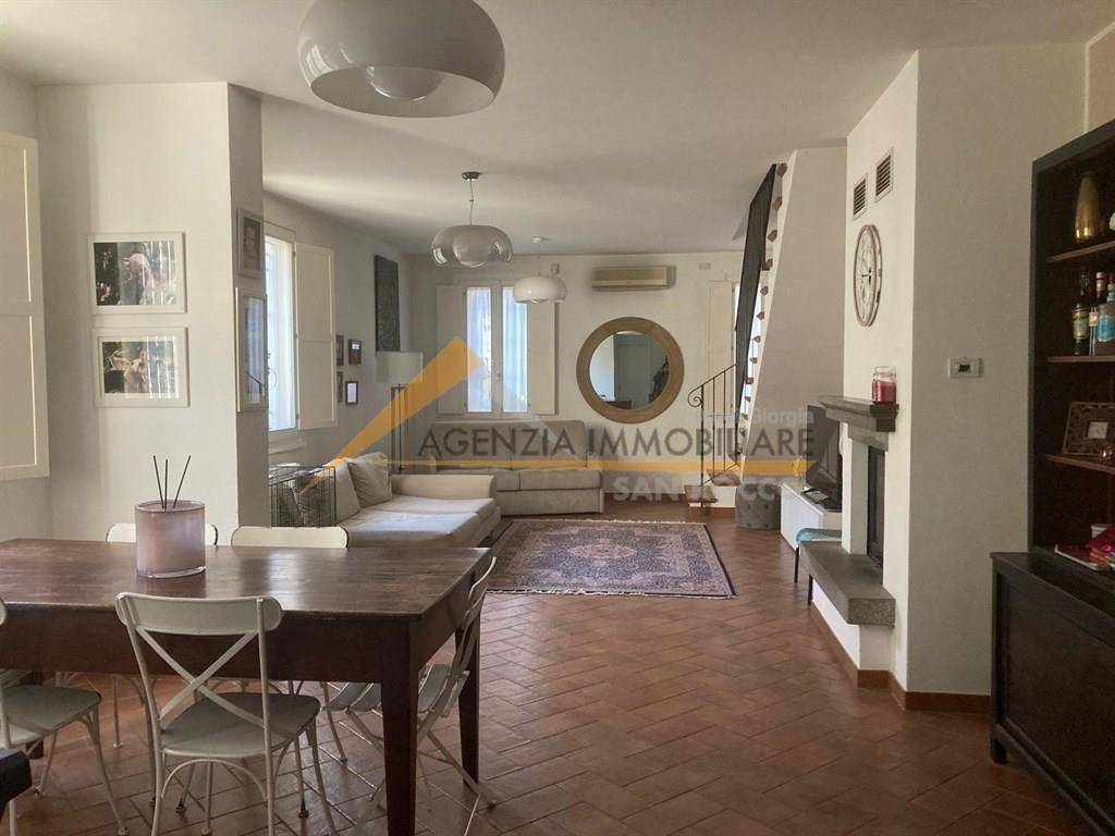 Case Indipendenti In Vendita A Russi