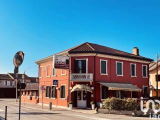 Hotel in vendita a legnaro via ponte san nicolo', 1