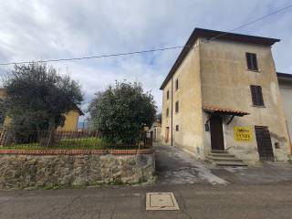 Casa indipendente in vendita a civitella in val di chiana via colombaia