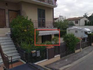 Casa indipendente in vendita a campi bisenzio via boito