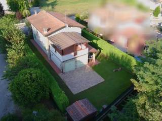 Villa in vendita a goito strada marsiletti