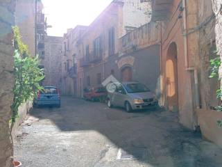 Appartamento in affitto a palermo cortile casermaggio, 19