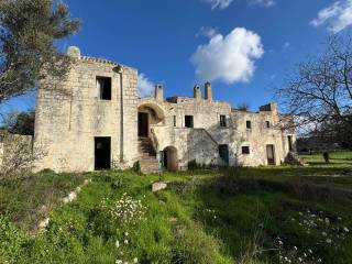 Masseria in vendita a ceglie messapica sp16