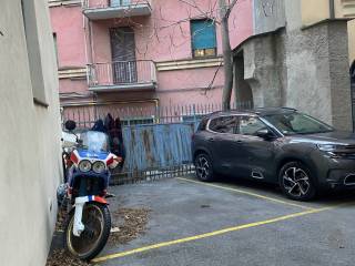 Posto auto in affitto a genova via san giacomo e filippo, 17