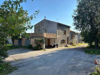 Casa indipendente in vendita a rapino via madonna della libera