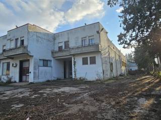 Capannone in vendita a casoli zona industriale