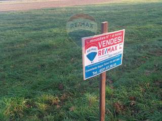 Terreno agricolo in vendita a varallo pombia strada statale